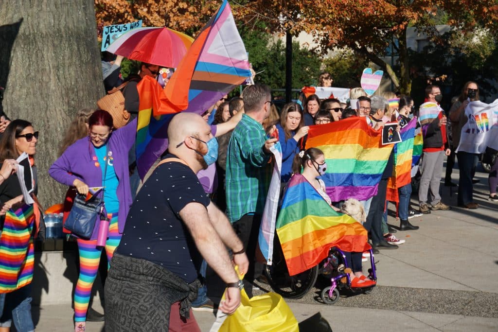 Hundreds of anti-SOGI protesters rally outside city hall, one counter ...
